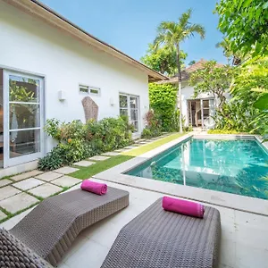 Tara By Finder Villa